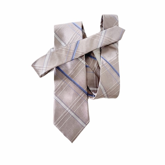 Michael Kors 100% Silk Tie - Picture 9 of 9